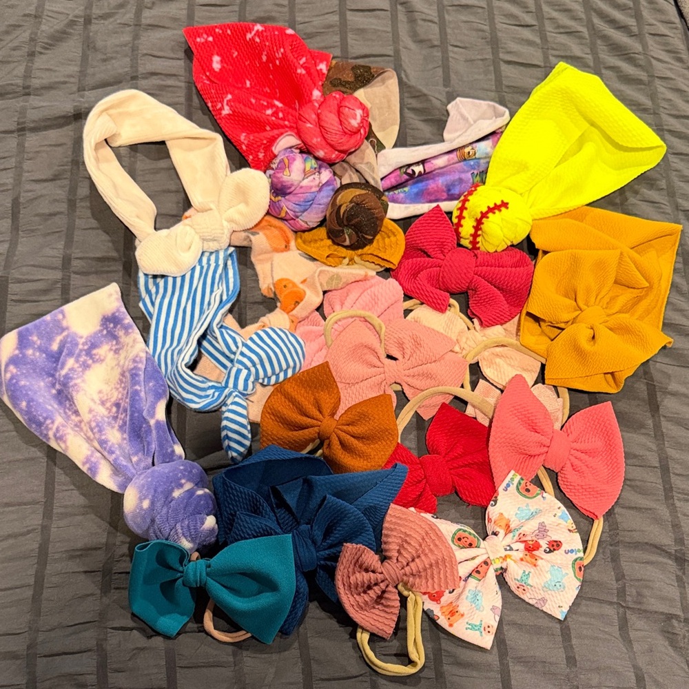 Lot of 22 Girls Bows - Nylon, Top Knots & Headbands